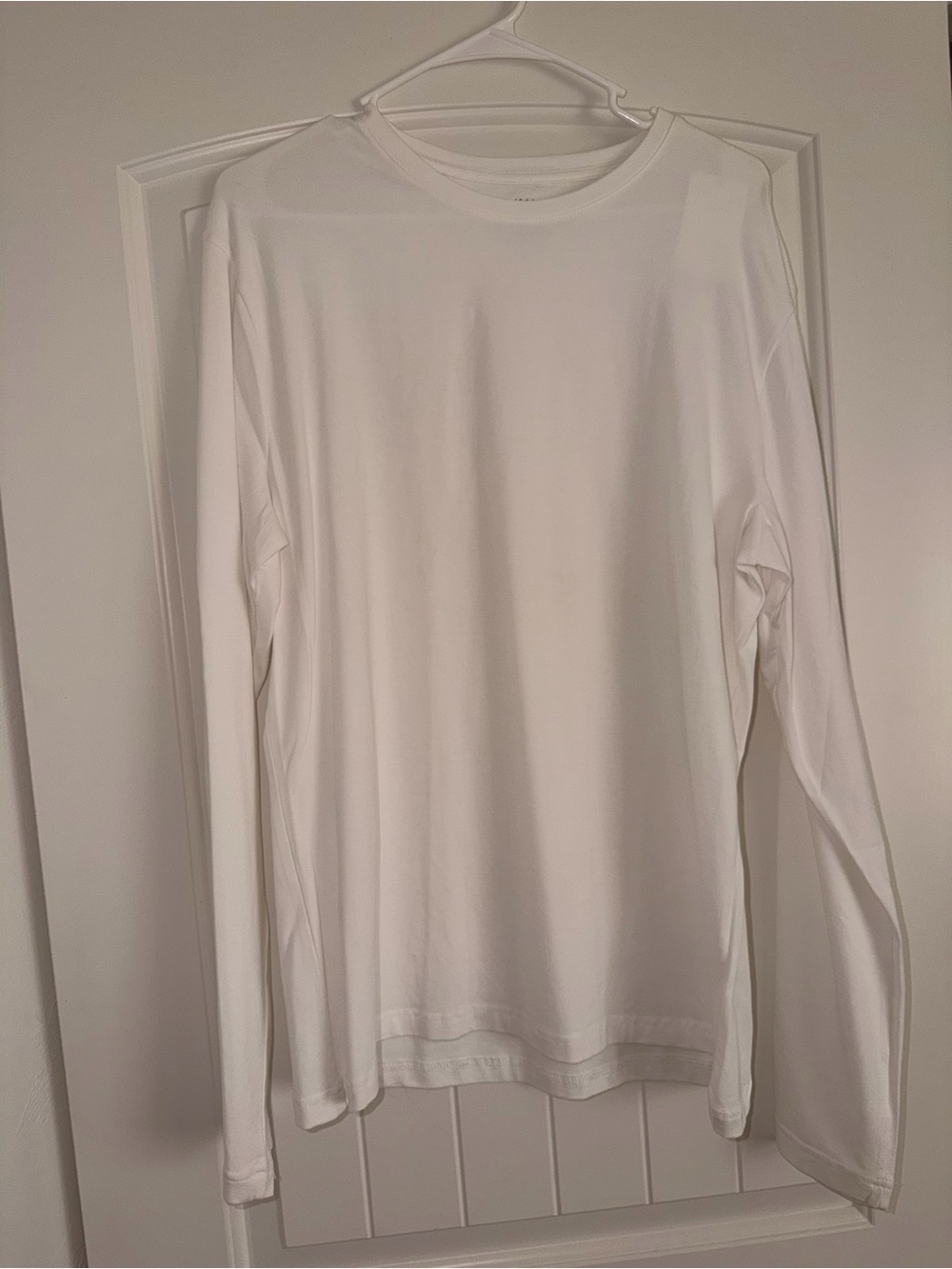 NWOT Men’s Long Sleeve Shirt Bundle White & Gray (2)